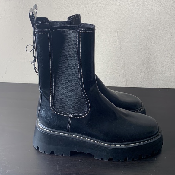 H&M Women’s Chelsea Boots Black 7 - Picture 3 of 8